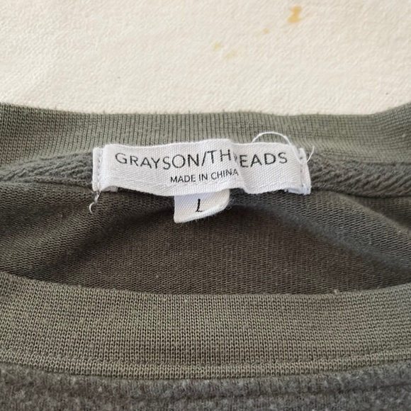 Grayson Threads Green Crewneck Sweater Good Vibes - Picture 2 of 3